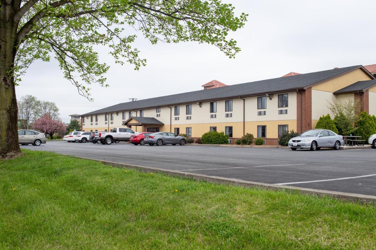 Eastbrook Inn Ронкс Экстерьер фото