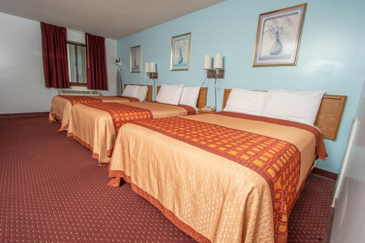 Eastbrook Inn Ронкс Экстерьер фото